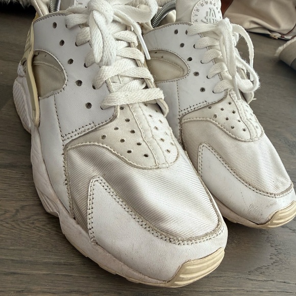 Nike Air Huarache - Picture 2 of 6